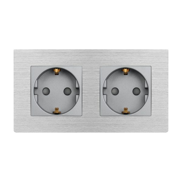 Priza Dubla LUXION cu rama din aluminiu