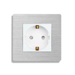 Priza Simpla LUXION cu rama din aluminiu