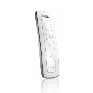 Pentru control echipamente si grupuri-case-smart