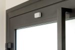 Intellitag™ Senzor pentru usa/fereastra interior sau exterior, Compatibil cu Somfy One, One+, Home Alarm