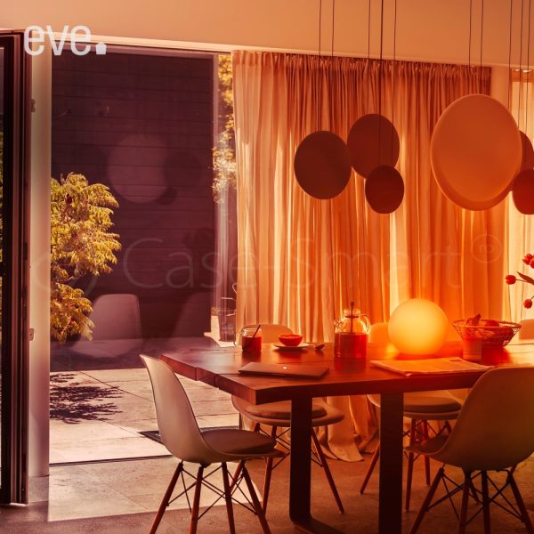 Lampa portabila smart Eve Flare LED, Incarcare wireless, Timer, Compatibil cu Apple HomeKit, Control de pe telefonul mobil
