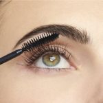 Maybelline The Colossal Curl Bounce mascara cu rotatie pentru o buna definire a genelor rezistent la apa