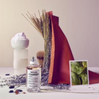 Maison Margiela REPLICA At the Barber's Eau de Toilette pentru bărbați