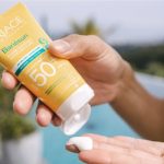 Uriage Bariésun Matifying Fluid SPF 50+ fluid mat hidratant SPF 50+