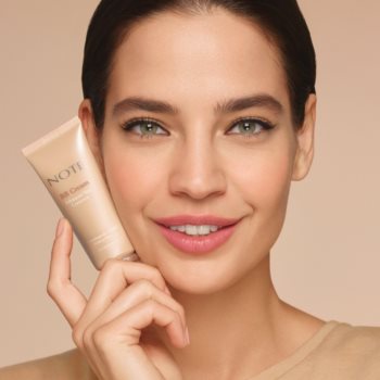 Note Cosmetique BB Cream cremă BB cu efect de hidratare