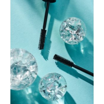 Essence ANOTHER VOLUME MASCARA...JUST BETTER! mascara pentru volum si definirea genelor