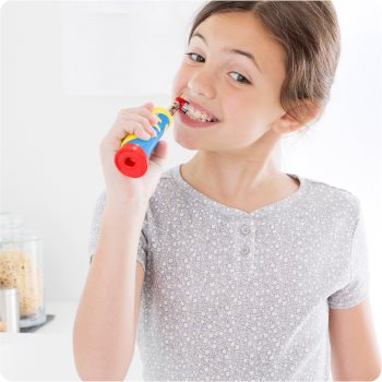 Oral B Vitality D100 Kids Frozen capete de schimb foarte moale