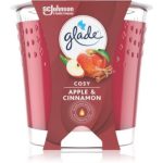 GLADE Cosy Apple & Cinnamon lumânare parfumată