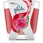 GLADE Luscious Cherry & Peony lumânare parfumată