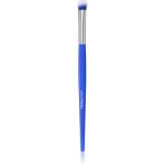 Revolution Relove Brush Queen pensula cu precizie