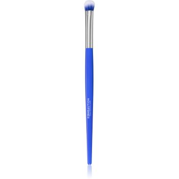 Revolution Relove Brush Queen pensula cu precizie
