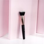 Brushworks Multi Tasking Brush perie universala pentru fata
