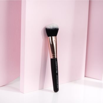 Brushworks Multi Tasking Brush perie universala pentru fata