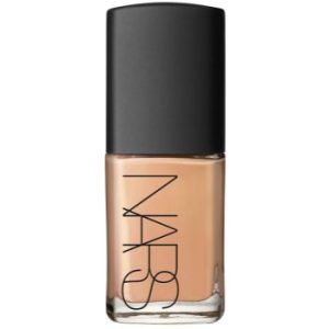 NARS Sheer Glow Foundation makeup radiant cu hidratare