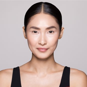 NARS Sheer Glow Foundation makeup radiant cu hidratare
