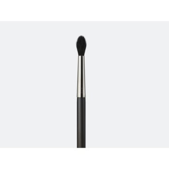 MAC Cosmetics 224S Tapered Blending Brush pensulă pentru aplicarea fardului de pleoape