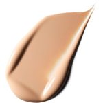 MAC Cosmetics Studio Radiance Face and Body Radiant Sheer Foundation machiaj cu acoperire ușoară pentru față și corp
