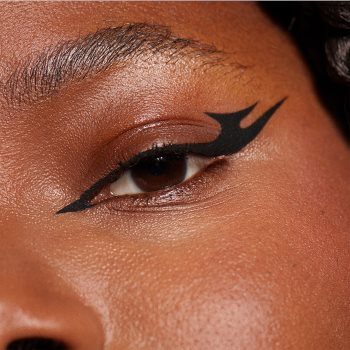 3INA The 24H Pen Eyeliner dermatograf rezistent