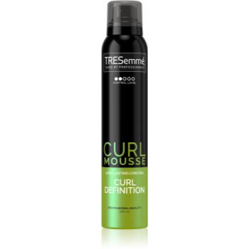 TRESemmé Botanique Cactus Water & Coconut spumă de styling pentru păr creț