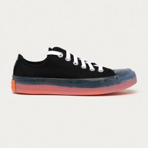 Converse tenisi femei, culoarea negru
