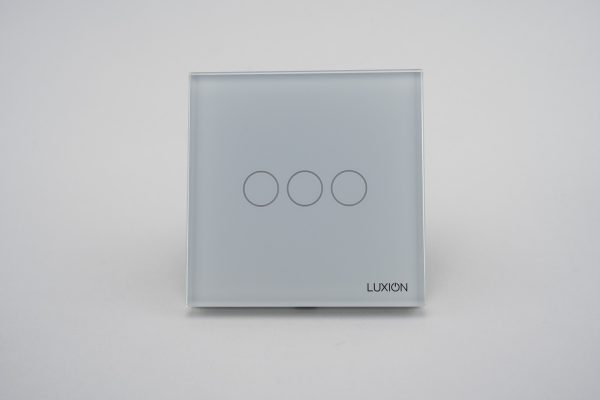 Intrerupator Triplu cu Touch din Sticla LUXION