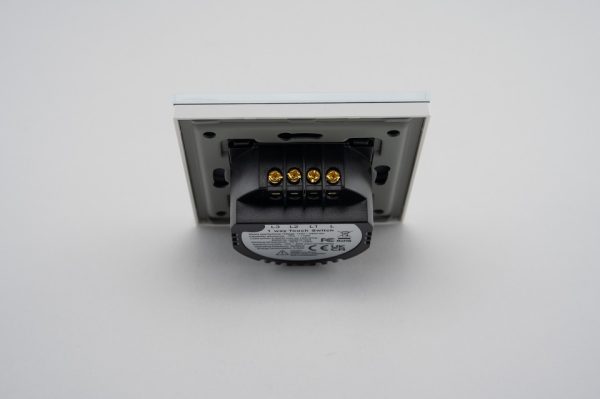 Intrerupator Triplu cu Touch din Sticla LUXION, 500W