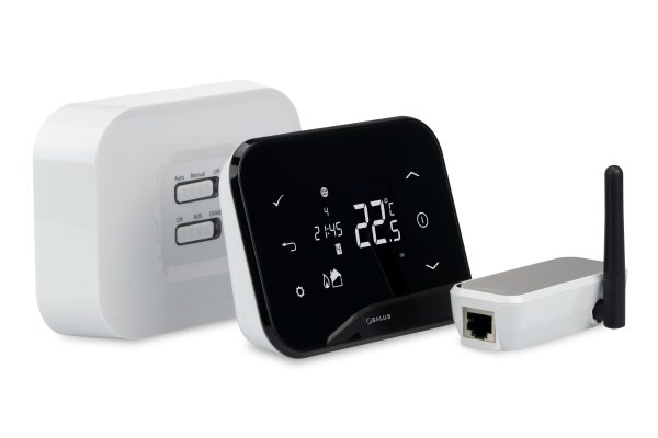 Termostat inteligent Salus iT500, Instalare wireless, Butoane tactile, Control aplicatie