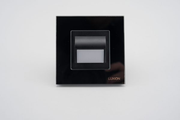 Lampa de Veghe LUXION cu Rama de Sticla
