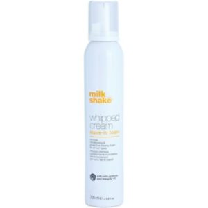 Milk Shake Whipped Cream spumă de protecție hrănitoare pentru toate tipurile de păr