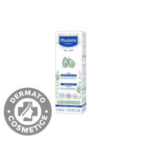 Tratament impotriva scuamelor de lapte, 40ml, Mustela
