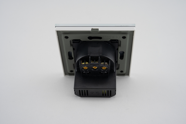 Priza Simpla + USB-A + USB-C LUXION cu Rama din Sticla