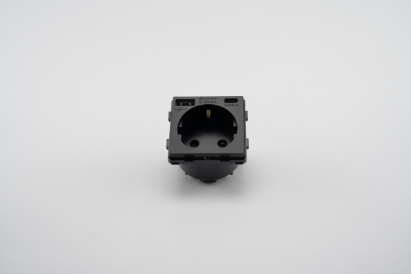Modul Priza Simpla + USB-A + USB-C LUXION