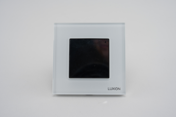 Termostat Wi-Fi pentru incalzirea electrica LUXION cu Rama din Sticla