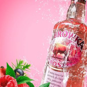 Vodka Zubrowka Rose 0.7L